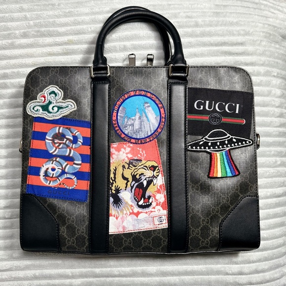 GUCCI GG Supreme Men’s Briefcase, brand new, newer used. - Picture 1 of 8